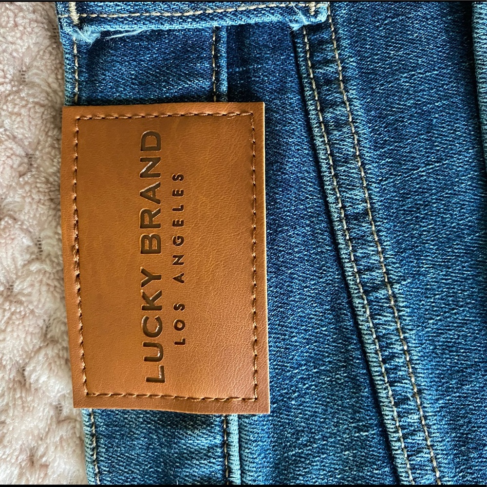 Mid Rise Lucky Brand Jeans - Picture 8 of 10